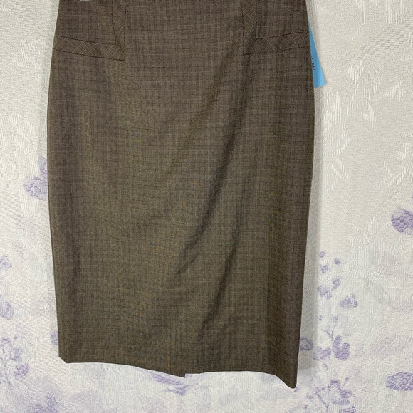 Antonio Melani Skirt Q8 - Picture 2 of 8